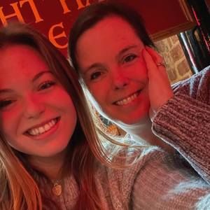 Meet your Posher, Robin